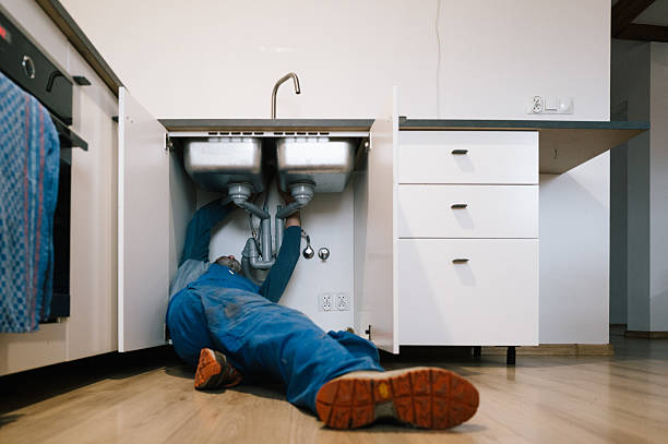 Professional Emergency Plumber technician working in Prince George, VA